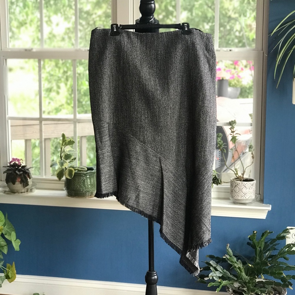 ✨ Anne Klein Asymmetrical Fringed Skirt – Size 16W – NEW ✨